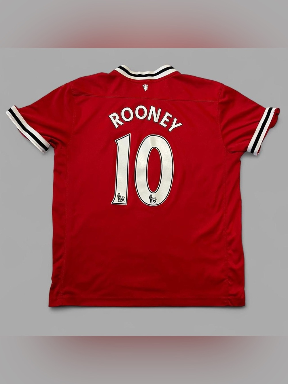 2010/11 Manchester United Wayne Rooney Soccer Sportswear Jersey. Size Youth XL